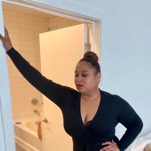 Meet your Posher, Posh